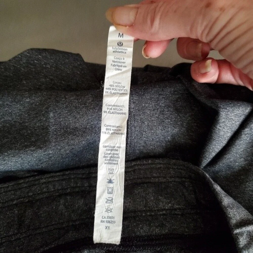 Lululemon Mens 11 Inch Linerless Athletic Shorts Gray Medium